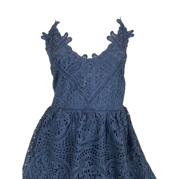 Mendoza Dress in Navy Blue - Size M  10 - Picture 4 of 7